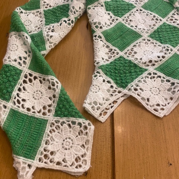 Zara women’s crochet top green white cardigan pullover short crop size small - Picture 9 of 10